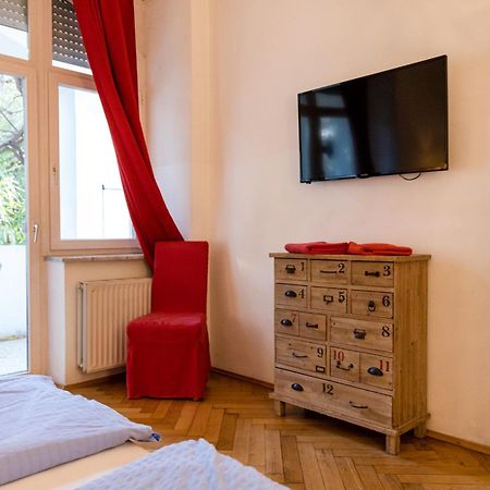 Bolzano Rooms Екстер'єр фото