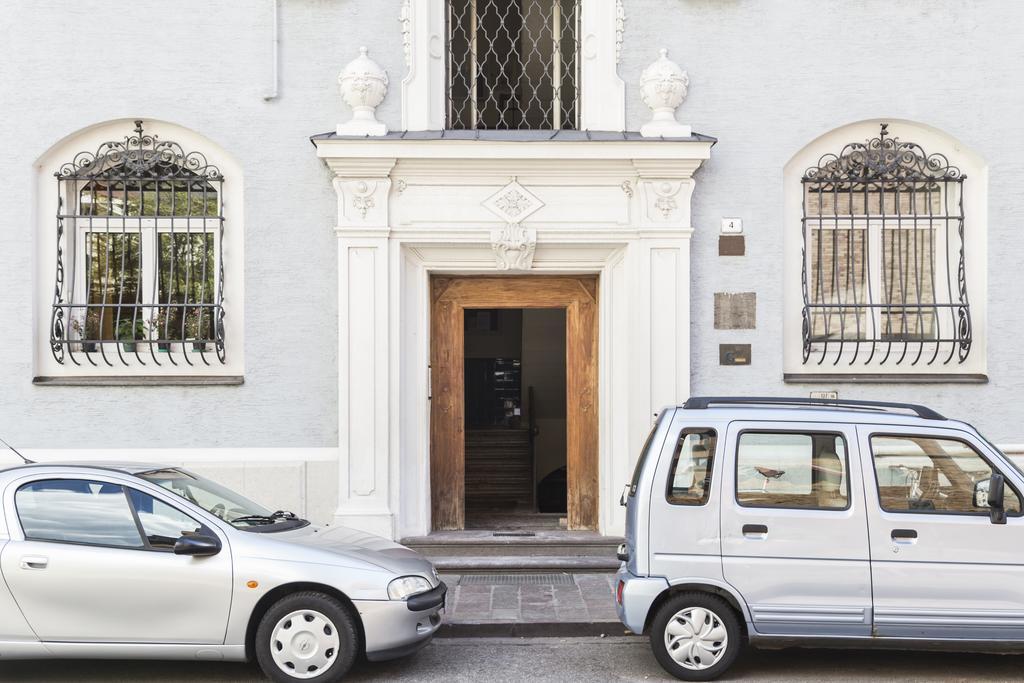 Bolzano Rooms Екстер'єр фото